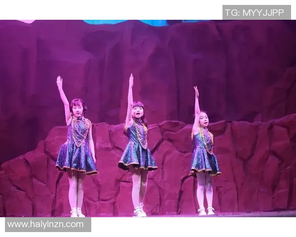 王秀英专访:从街头到舞台的舞蹈人生与心路历程回顾